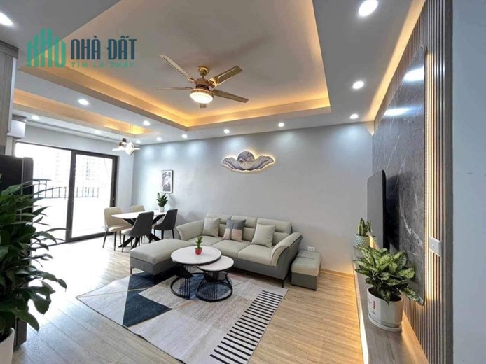 Bán căn cc 76 mét 3 phòng ngủ full nội thất mới ở luôn giá 2tyxx Linh đàm