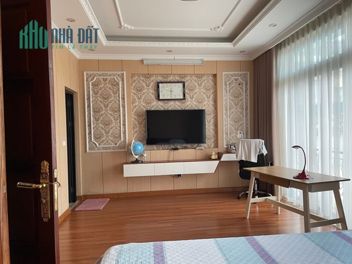 KHƯƠNG HẠ - THANH XUÂN -NHÀ ĐẸP - VỊ TRÍ ĐẸP – GARA - THANG MÁY - Ô TÔ DỪNG ĐỖ CẢ NGÀY - MẶT TIỀN