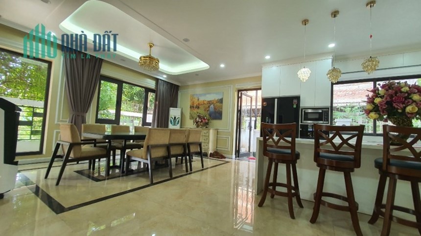 BÁN BIỆT THỰ QUỐC TỬ GIÁM, PHÂN LÔ, Ô TÔ TRÁNH, 3 THOÁNG, 100M2 4T MT8M