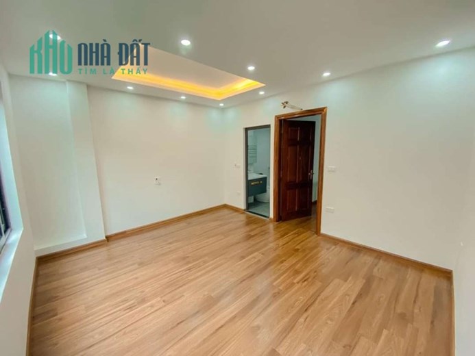 Bán nhà 7 tầng thang máy Lô góc Vương Thừa Vũ  37m MT4.5m  nhà đẹp ở ngay nhỉnh 7 tỷ lh 0817606560