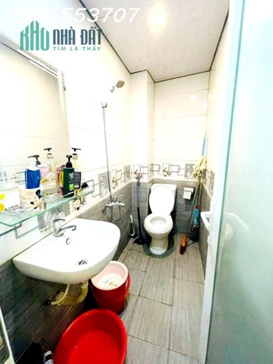 Nhà đẹp 2 tầng kiệt HOÀNG DIỆU, Hải Châu, Đà Nẵng. Diện tích ~45m2, mà giá chỉ 2,1x tỷ