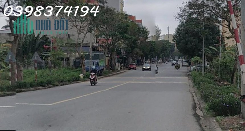 Đất xóm Nhì, Vân nội cạnh nhà hàng khu sinh thái Lộc Vừng, gần đường 23b