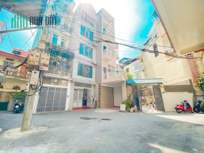 Bán Nhà C4 Phố Phương Liệt - Thanh Xuân 73/80m2, ngõ thông rộng, sát đường vành đai 2, giá cho các