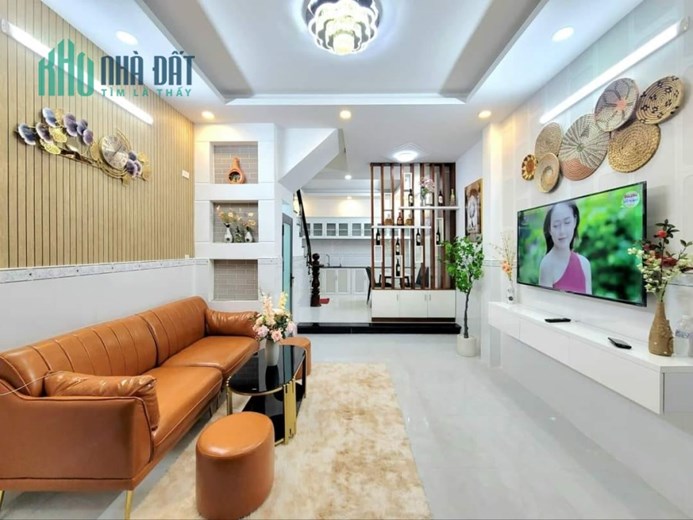 Bán Nhà Nguyễn Oanh Gò Vấp 40m2 Giá 4 Tỷ Hẻm Xe Hơi 3 Tầng
