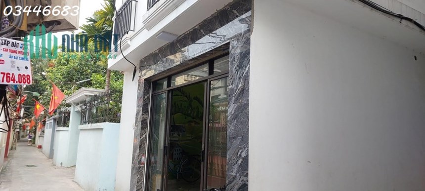Bán nhà Ngọc Thụy, Long Biên, căn góc, gàn trường chợ, công viên, ngõ thông, 5 tầng ở ngay, nhỉnh 3
