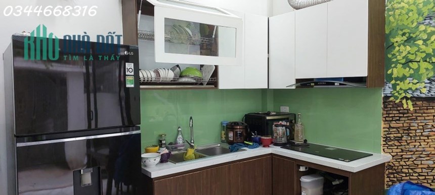 Bán nhà Ngọc Thụy, Long Biên, căn góc, gàn trường chợ, công viên, ngõ thông, 5 tầng ở ngay, nhỉnh 3