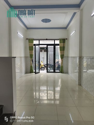 BÁN NHÀ HXH CÁCH CHỢ TÂN HƯƠNG 100M, TẶNG FULL NỘI THẤT, GIÁ NHỈNH 5TỶ