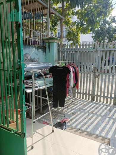 Bán Nhà Vị Trí Kinh Doanh, Bà Điểm Hóc Môn,  90mz,5x18, chỉ  nhỉnh  4tỷ.