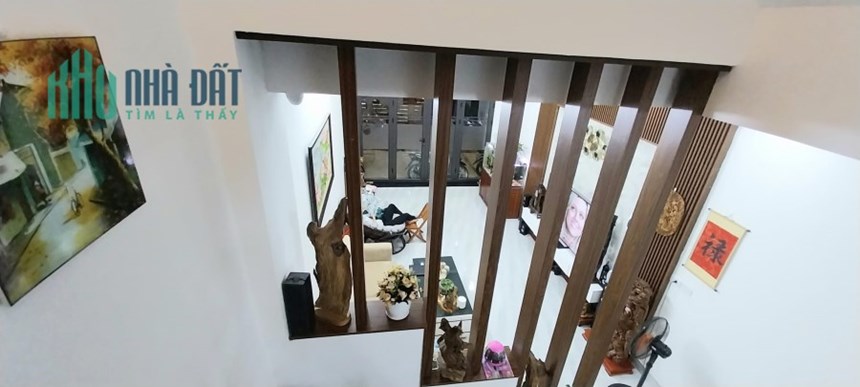 NHÀ TUYỆT ĐẸP ĐẠI TỪ ÔTÔ ĐỖ CỬA GẦN CHỢ 55M2 5 TẦNG MẶT TIỀN 4.2M 6 PHÒNG NGỦ