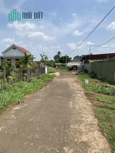 ĐẤT ĐẸP - GIÁ TỐT - Cần Bán Nhanh Lô Đất Vị Trí Đắc Địa Tại Xã Eakao Thành phố Buôn Ma Thuột