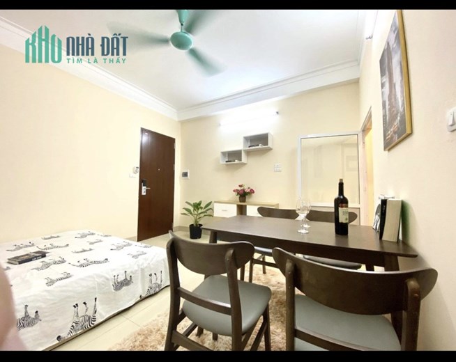 Cho Thuê Studio Nguyễn Ngọc Vũ, Cửa sổ to, Thang máy, giặt riêng, 4tr7