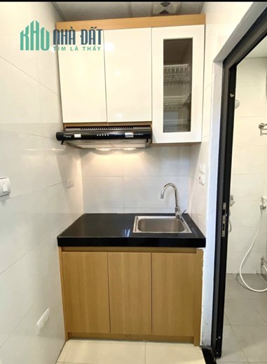 Cho Thuê Studio Nguyễn Ngọc Vũ, Cửa sổ to, Thang máy, giặt riêng, 4tr7