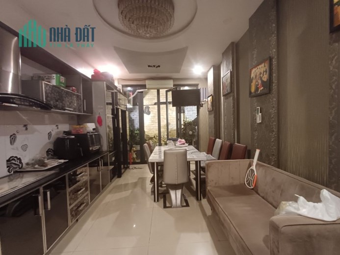 Bán nhà riêng Nhân Hòa Nhân Chính 65m 4 tầng mặt tiền 4.6m ngõ thông kinh doanh nhỉnh 8 tỷ lh