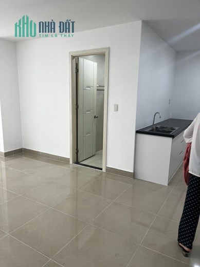 Bán căn hộ chung cư Charm Plaza 1 giá 1 tỷ 6