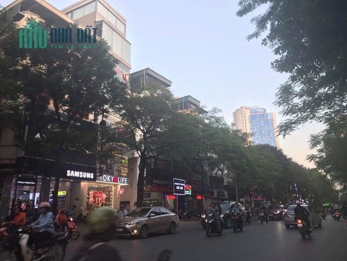 Bán đất mặt phố Vạn Phúc mới 140m2 mặt tiền 7m giá rao bán 39 tỷ