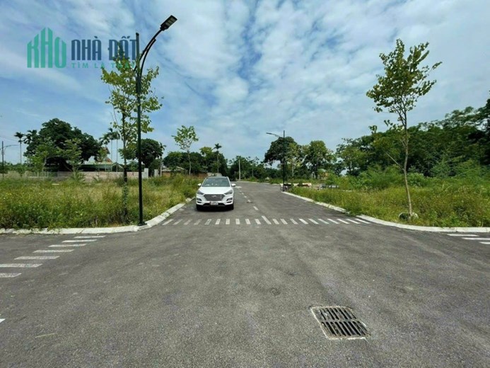 Nhỉnh hơn 1,1 tỷ có  ngay lô góc 60m vuông vắn tại Thôn Trại Láng - Cổ  Đông gần quốc lộ 21 Hòa Lạc