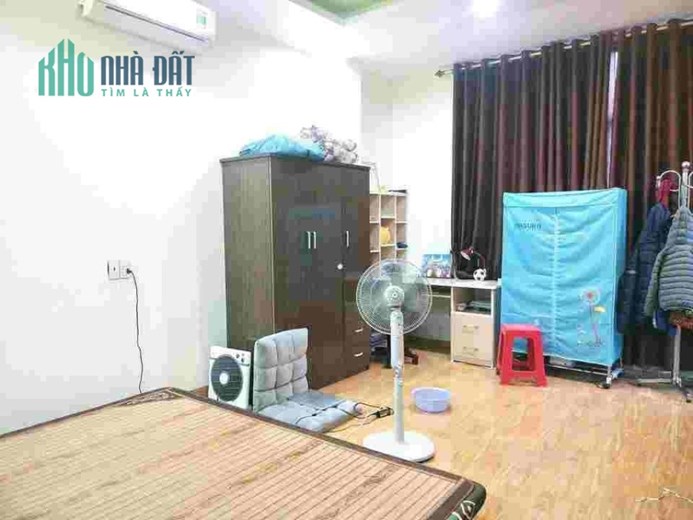 ###  Bồ Đề 34 MV  4 TẦNG  GIÁ CHỈ   3.8 TỶ$$$$
GỌI NGAY CHO E
