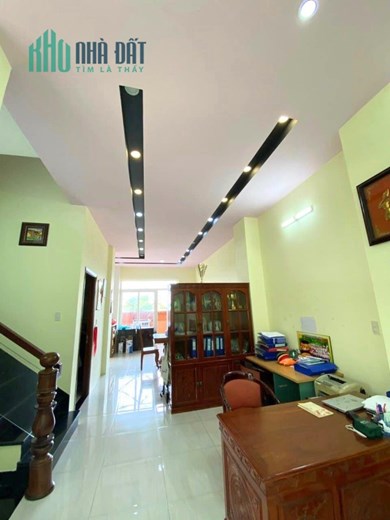Bán Nhà Đôi Diện Tích Đẹp 400m2 Tại Khu Dân Cư Thới An Quận 12