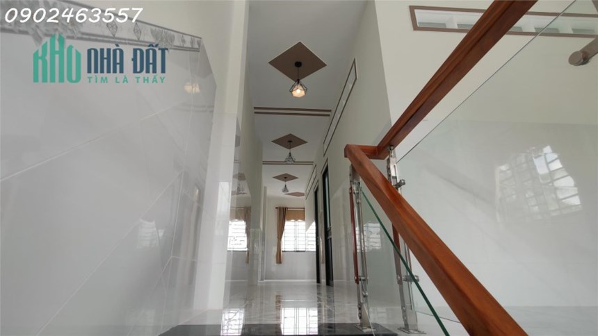 Địa Điểm Lí Tưởng: Nhà Lầu 3PN Ngay Gần Trung Tâm Tây Ninh