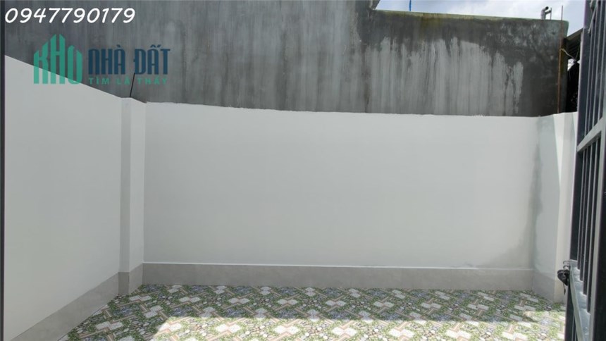 Độc Quyền: Bán Nhà Lầu 3PN Xây Dựng Đẹp, Diện Tích Rộng
