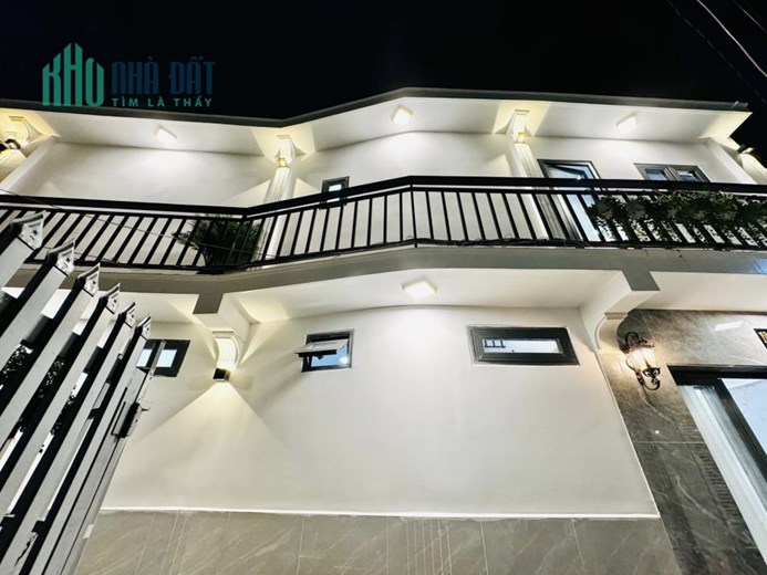 NHÀ MỚI ĐẸP 40M2 SÁT PHAM VĂN ĐỒNG, GÒ VẤP-3PN CÓ PN Ở TRỆT