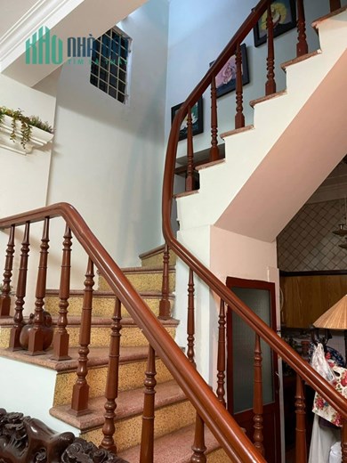 Bán gấp nhà Phố Vũ Thạnh - Hào Nam giá 3,2 tỷ, 35mx4 tầng, ở được luôn.