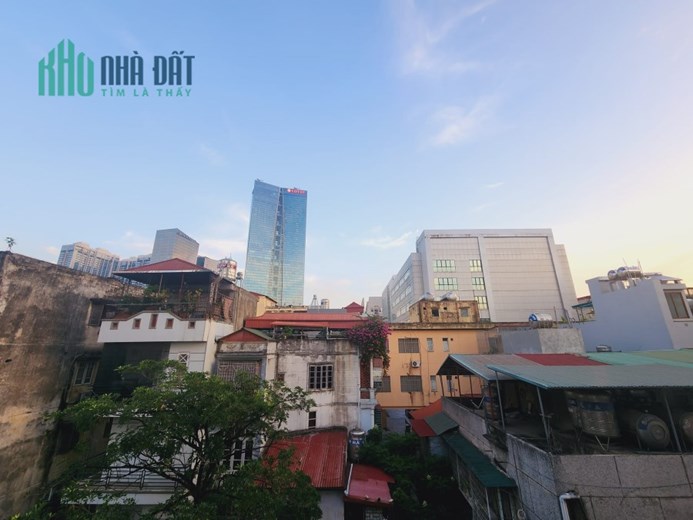 Bán nhà phố  Kim Mã Thượng 82m², 4 tầng, MT 4m, giá 25.9 tỷ Ba Đình. Liên hệ MUA : O94lO7l689
