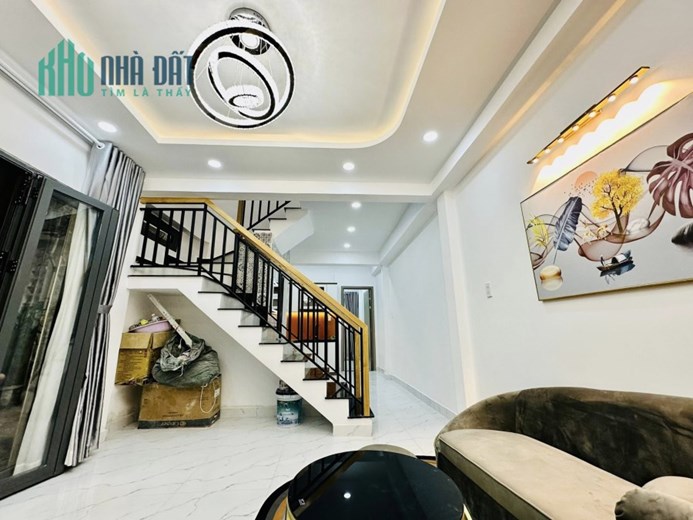 LÊ LỢI, HẺM ĐẸP, NHÀ ĐẸP 40M2 2 TẦNG 3PN, NGAY CÔNG NGHIỆP 4, TẠNG FULL NỘI THẤT, NHỈNH 4 TỶ
