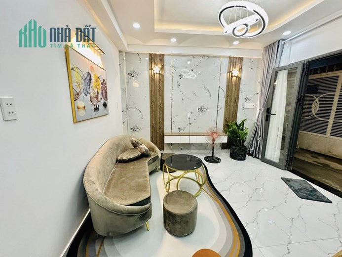 LÊ LỢI, HẺM ĐẸP, NHÀ ĐẸP 40M2 2 TẦNG 3PN, NGAY CÔNG NGHIỆP 4, TẠNG FULL NỘI THẤT, NHỈNH 4 TỶ