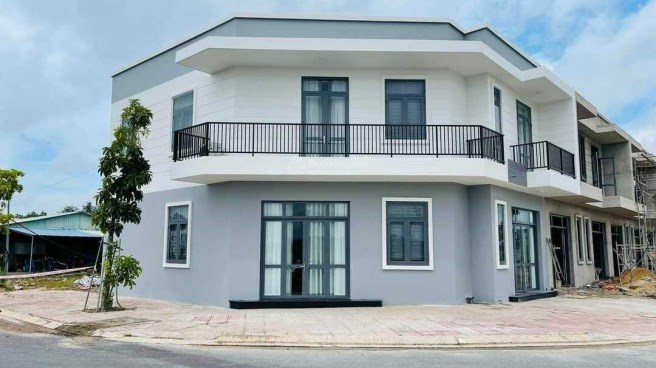 10 SUẤT NHÀ Ở CHO CÁN BỘ CÔNG NHÂN LÀM VIỆC TẠI BÌNH DƯƠNG. GIÁ 480TR/CĂN (1 TRỆT 1 LẦU)