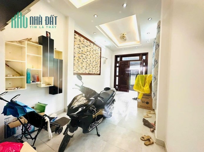 4 tầng 76m2 Lô góc có 4,25 tỷ Thạnh Xuân Q12 TPHCM