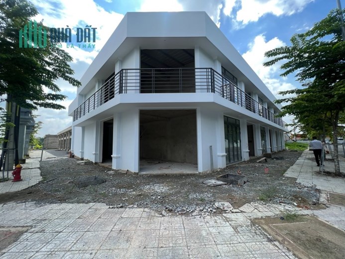 Cần sang Nhượng lại 10 căn Kiot Chợ Nhật Huy giá 650tr/căn hoàn thiện