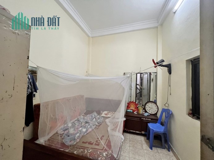 Bán nhà Đỗ Đức Dục, Mễ Trì 36m2, 3 tầng ngõ nông thoáng chỉ 3.8 tỷ