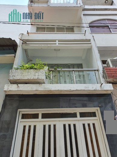 Cho thuê nhà Nguyển Đình Chiểu, P4, Q3, 30m2, 4 tầng, hẻm kinh doanh.