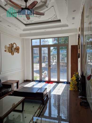 NHÀ ĐẸP MỚI XÂY  1 TRỆT 4 LÂU THANG MÁY TẠI NINH KIỀU, 72M2 SHR 8.1 TỶ. LH:0966334433