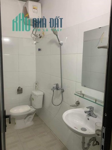 Chính chủ cho thuê nhà cấp 4, sàn 40m2, gác lửng 20m2 tại Thượng Thanh, Long Biên
