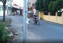 Chính Chủ Cần Bán Lô Đất Mặt Tiền Chính Giữa Thôn Hương Vinh-Giá Rẻ.