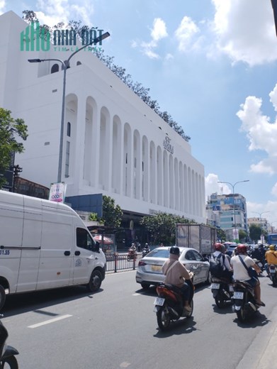 Ngộp Mặt Tiền Nguyễn Trọng Tuyển - Tân Bình - 40m2 - 4 tầng