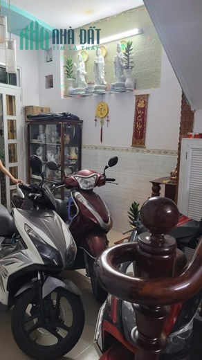 Ngộp Mặt Tiền Nguyễn Trọng Tuyển - Tân Bình - 40m2 - 4 tầng