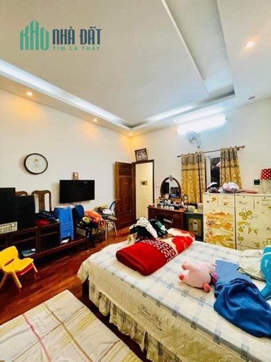 BÁN NHÀ TÔN ĐỨC THẮNG, 45m2x 4T, MT4m, Ô TÔ ĐỖ CỔNG, LÔ GÓC, KINH DOANH, CHỈ HƠN 3 TỶ