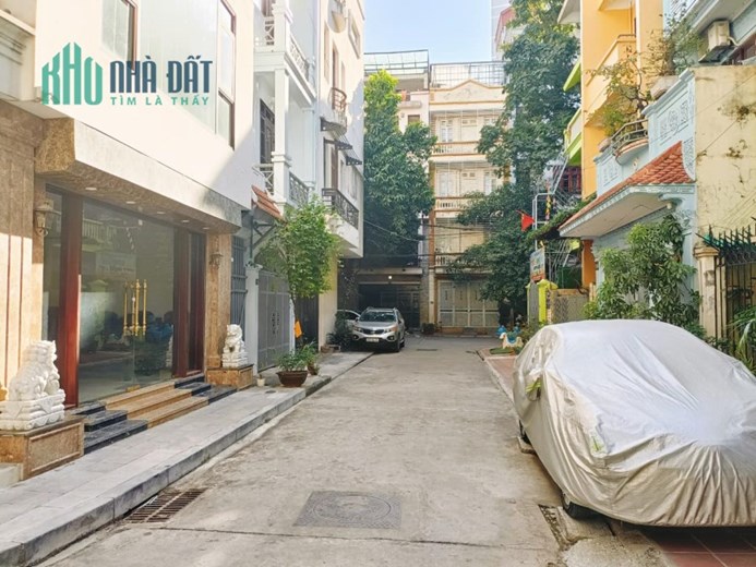 BÁN BIỆT THỰ CÁT LINH, Ô TÔ TRÁNH, 3 THOÁNG, 102M2 4T MT8M, GIÁ 14.5 TỶ