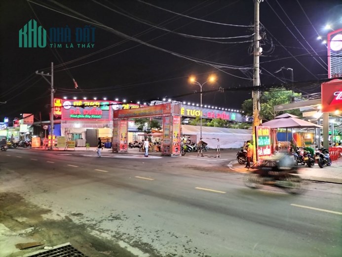 Bán đất góc 2 mặt tiền đẹp xây chung cư - khu Phan Văn Đối - Phan Văn Hớn, dân cư đông đúc, làm nhà