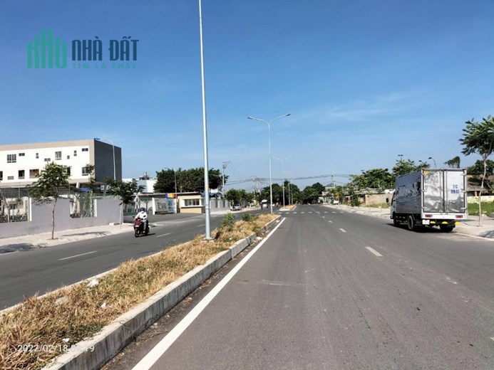 Bán đất góc 2 mặt tiền đẹp xây chung cư - khu Phan Văn Đối - Phan Văn Hớn, dân cư đông đúc, làm nhà