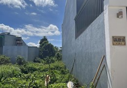 Cần bán lô đất Trung tâm phố,hẻm 434 Y MOAN