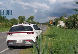 Bán 2975m2 đất MT Quy hoạch TMDV và Cây lâu năm tại TP Bến Tre, SHR 3.8tr/m2. Lh:0916299345