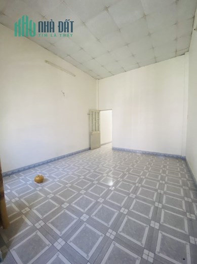 Bán nhà hẻm xe hơi sổ hồng riêng 50m2 Metro Quận 12