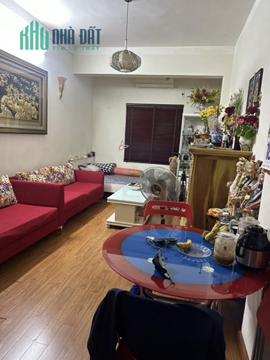 CHÍNH CHỦ Bán Nhà Tập Thể Căn Góc Vị Trí Đắc Địa Tại Quận Hai Bà Trưng, Hà Nội