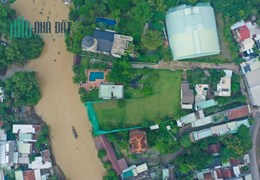 Bán Dinh Thự 16000m bao gồm Khu Nhà Ở - Sân Tennis - Sân Tập Golf và Cù Lao Ven Sông, Giá 500 tỷ có