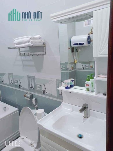 CẦN BÁN  KHÁCH SẠN Cafe Hồ Bơi Bình Luận Tại phường Minh Thành, TX Chơn Thành tỉnh Bình Phước