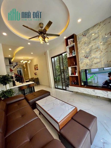 Chính chủ tự bán nhà ở Phạm Hùng - Nam Từ Liêm, 39m chỉ 4.15 tỷ - Tặng lại toàn bộ nội thất